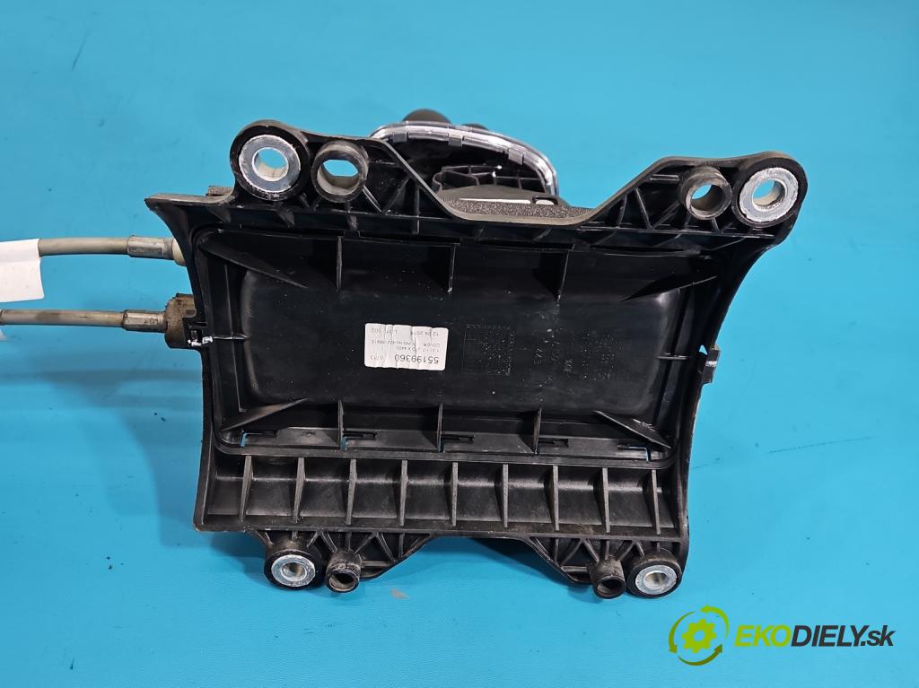 Opel Corsa E 2014-2019 1.4 16V 75 HP manual 55 kW 1398 cm3 5- Páka: Změny: stupeň,rýchlosť 55509034 (Rýchlostná páka (kulisa))