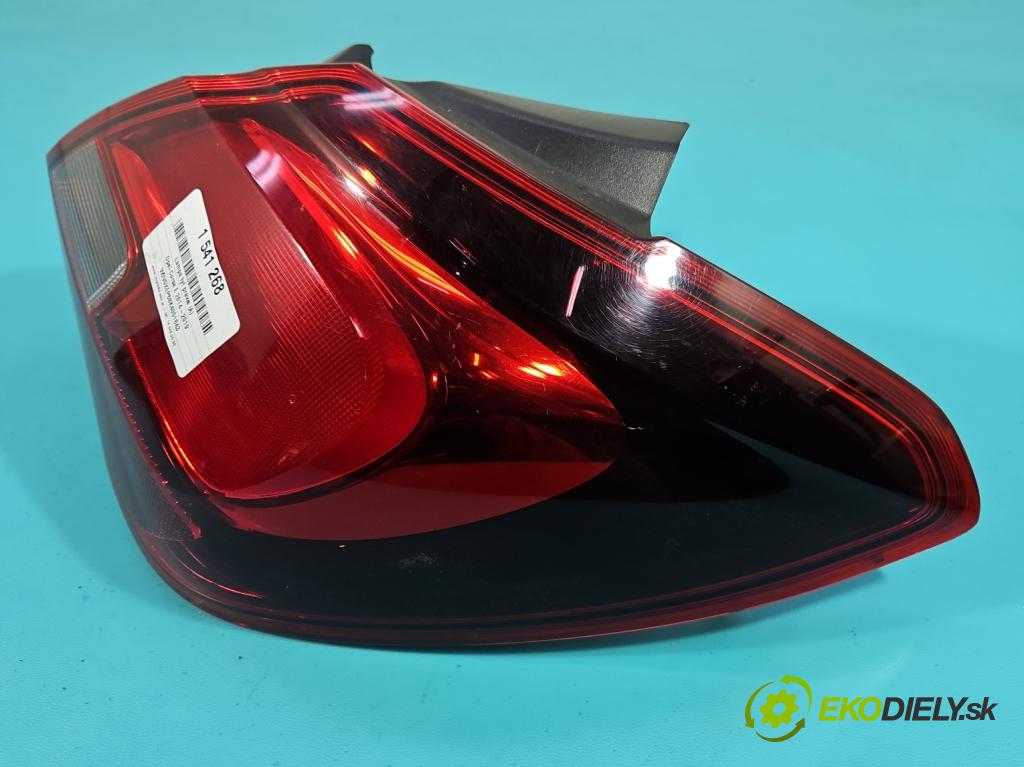 Opel Corsa E 2014-2019 1.4 16V 75 HP manual 55 kW 1398 cm3 5- svetlo / reflektor zadné pravé 39068623 (Kľučka dverí ostatné)