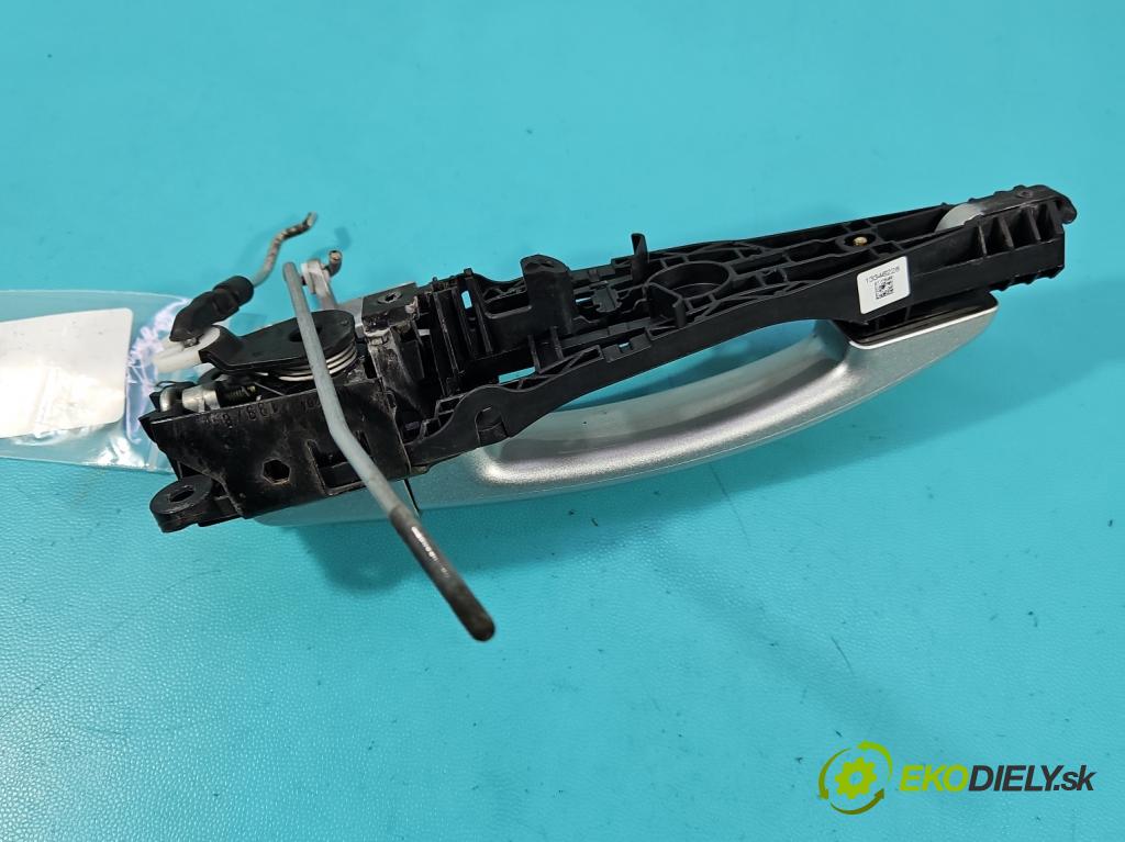 Opel Corsa E 2014-2019 1.4 16V 75 HP manual 55 kW 1398 cm3 5- rukoväť predné ľavé mimo: 13346228 (Kľučka dverí vonkajšia predná ľavá)