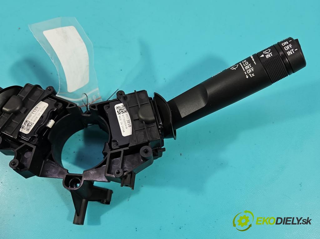 Opel Corsa E 2014-2019 1.4 16V 75 HP manual 55 kW 1398 cm3 5- prepínač komplex: 95433818 (Prepínacie páčky pod volantom)