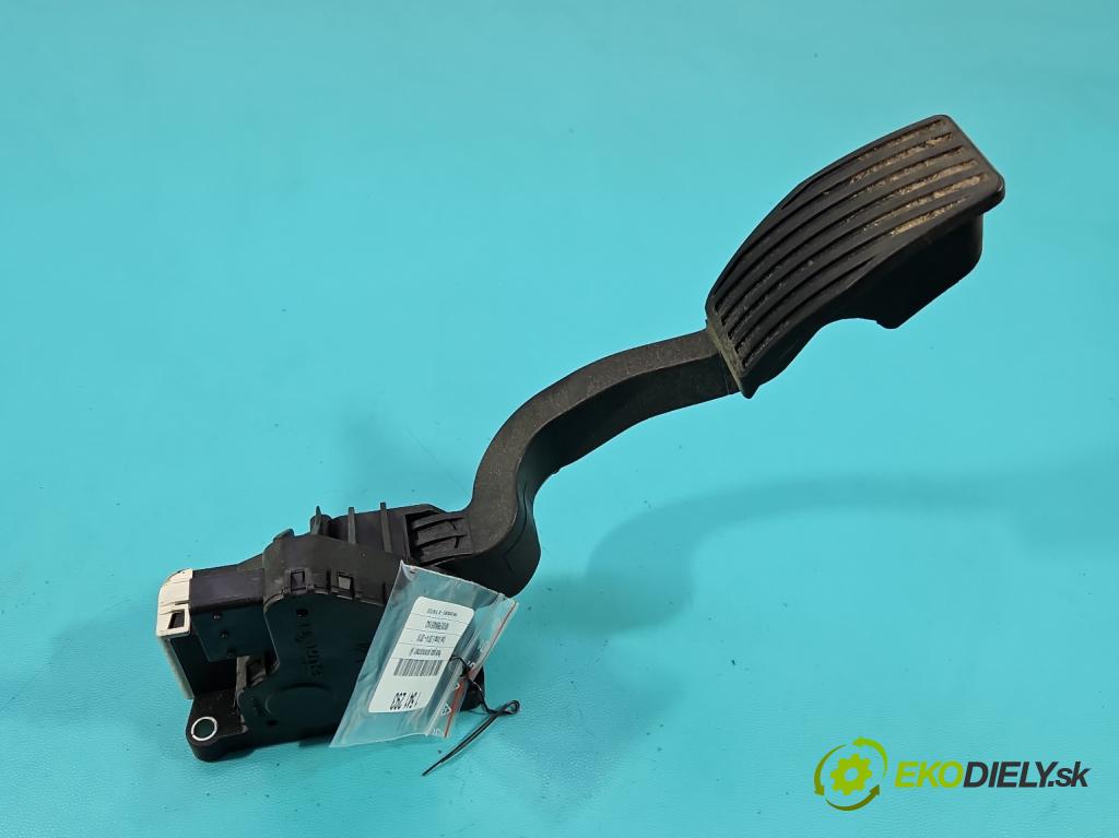 Opel Corsa E 2014-2019 1.4 16V 75 HP manual 55 kW 1398 cm3 5- pedal plyn potenciometr: 13305804
