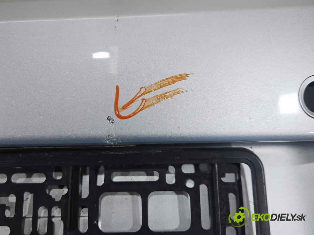 Opel Corsa E 2014-2019 1.4 16V 75 HP manual 55 kW 1398 cm3 5- nárazník zadné  (Kľučka dverí ostatné)