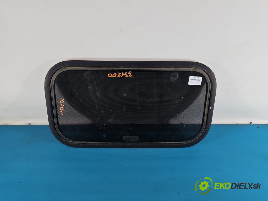 Land rover Discovery I 1989-1998 2.5 TD 113 HP manual 83 kW 2497 cm3 3- Střešní okno:  (Sklo karosérie)