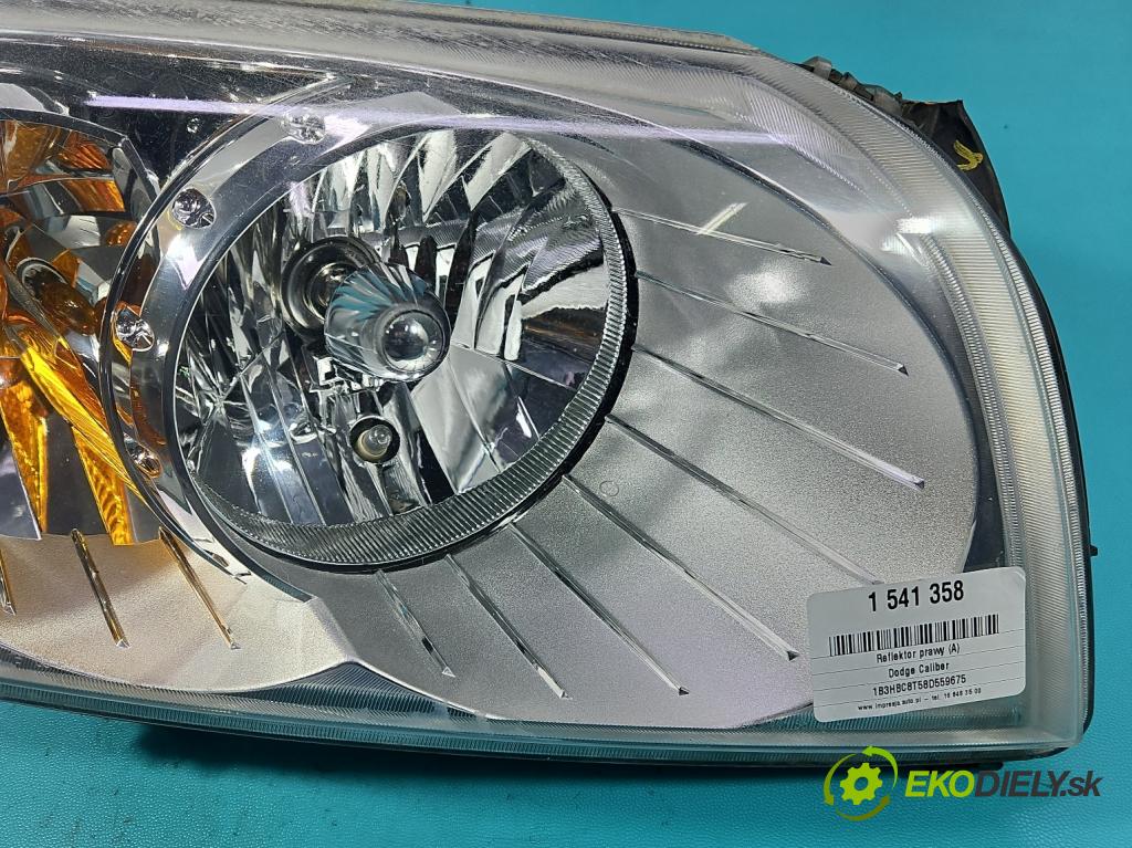 Dodge Caliber 2.0 CRD 140 HP manual 103 kW 1968 cm3 5- Reflektor: pravý  (Svetlo predné pravé)