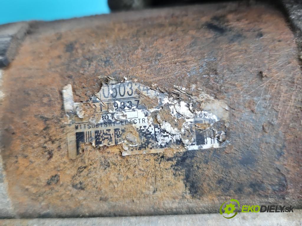 Dodge Caliber 2.0 CRD 140 hp manual 103 kW 1968 cm3 5- startér:  (Startér)