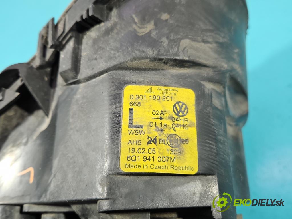 Vw Polo IV 9N 2001-2009 1.2 6V 54 HP manual 40 kW 1198 cm3 5- Reflektor: ľavý 0301190201 (Kľučka dverí ostatné)