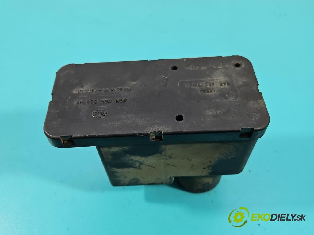 Audi 80 B4 1991-1994 2.0 90 HP manual 66 kW 1984 cm3 4- Centrální: zámek: 4A0862257C