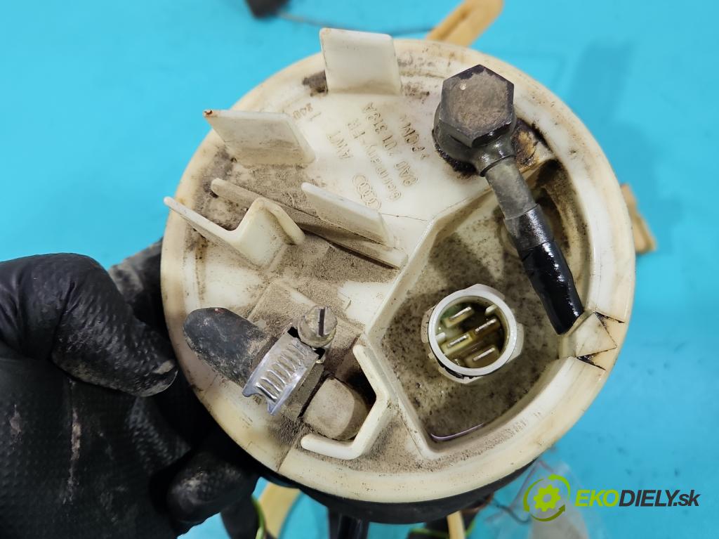 Audi 80 B4 1991-1994 2.0 90 hp manual 66 kW 1984 cm3 4- čerpadlo paliva 8A0201319A