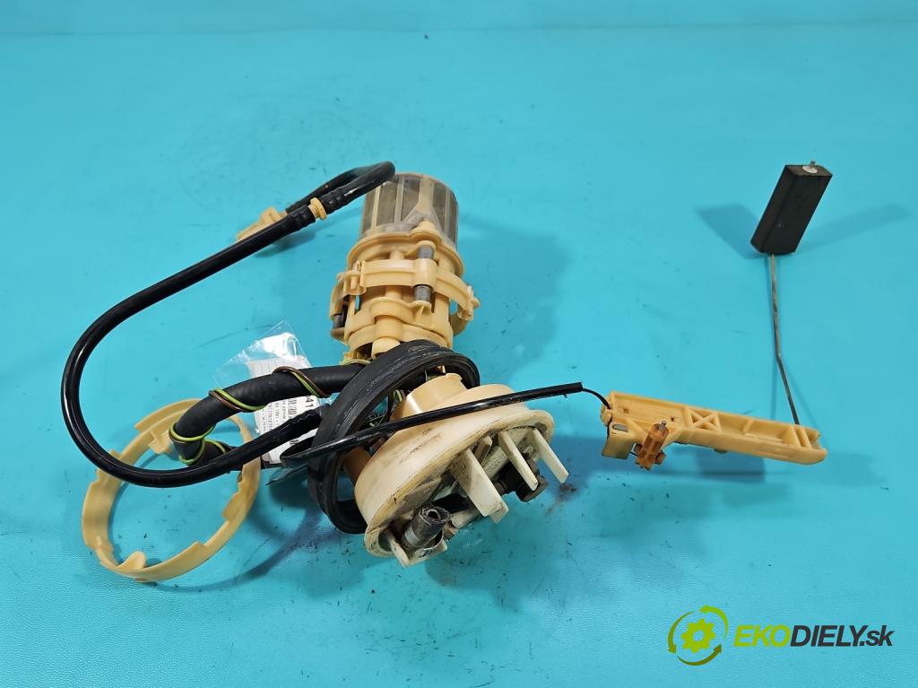 Audi 80 B4 1991-1994 2.0 90 hp manual 66 kW 1984 cm3 4- čerpadlo paliva 8A0201319A