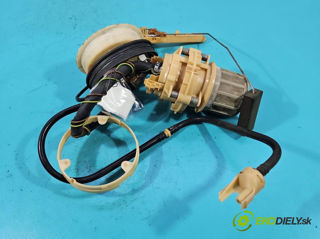 Audi 80 B4 1991-1994 2.0 90 hp manual 66 kW 1984 cm3 4- čerpadlo paliva 8A0201319A