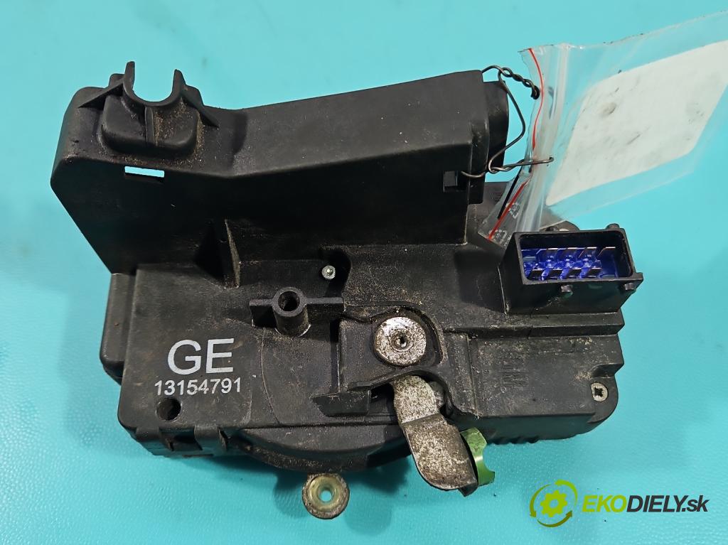Opel Meriva A 2002-2010 1.8 16V 125 HP manual 92 kW 1796 cm3 5- zámok predné ľavý 13154791