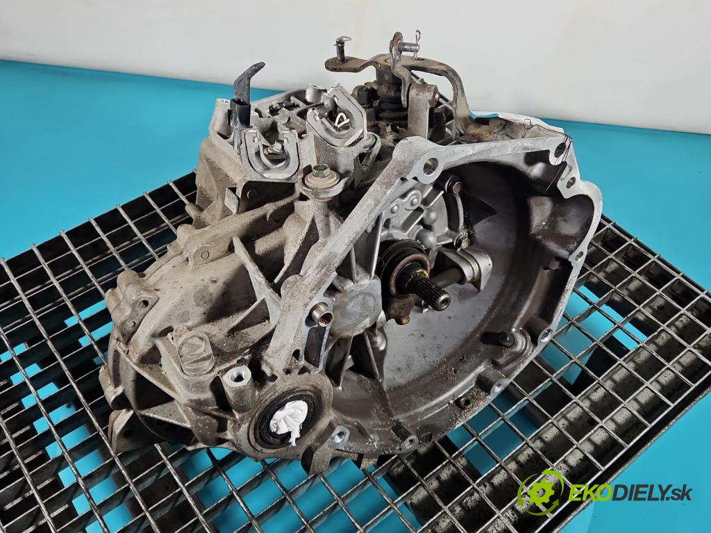 Kia Picanto III  17- 1.2 MPI 84KM manual 61.8 kW 1197 cm3 5- prevodovka stupeň,rýchlosť manual 8TE9MD