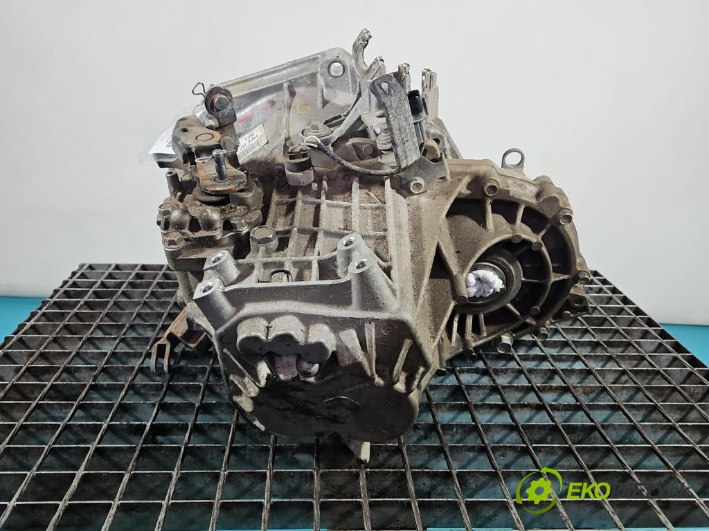 Kia Picanto III  17- 1.2 MPI 84KM manual 61.8 kW 1197 cm3 5- prevodovka stupeň,rýchlosť manual 8TE9MD