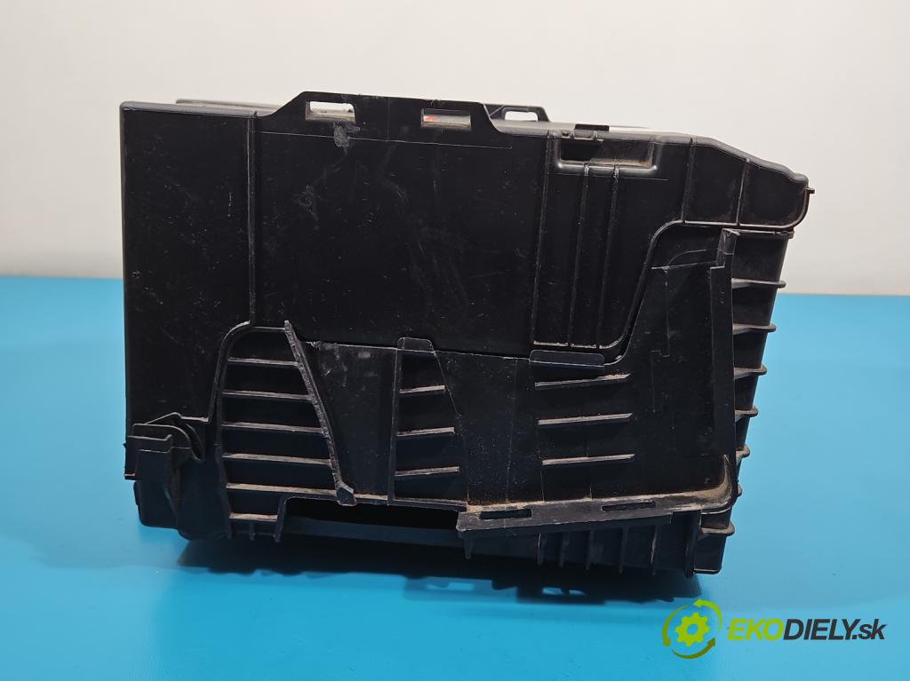 Citroen C4 Cactus 2014-2020 1.6 hdi 92 HP automatic 68 kW 1560 cm3 5- obal akumulatora 9801801880
