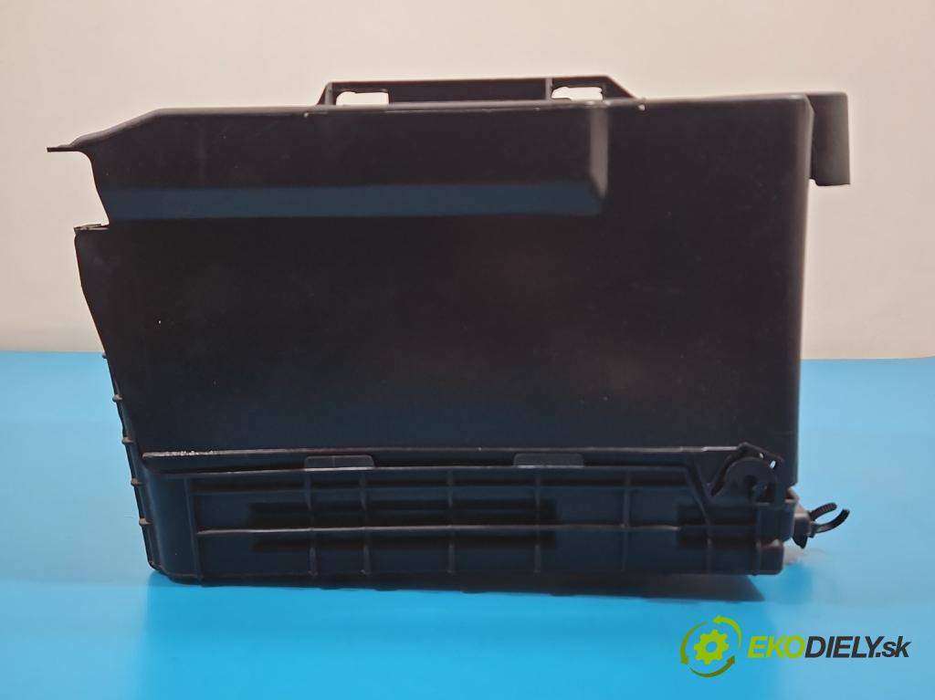 Citroen C4 Cactus 2014-2020 1.6 hdi 92 HP automatic 68 kW 1560 cm3 5- obal akumulatora 9801801880