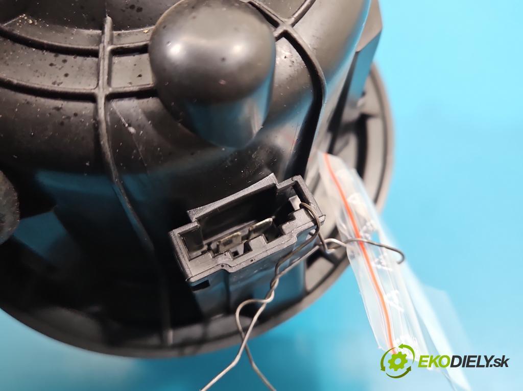 Citroen C4 Cactus 2014-2020 1.6 hdi 92 HP automatic 68 kW 1560 cm3 5- ventilátor vzduchu T4054001