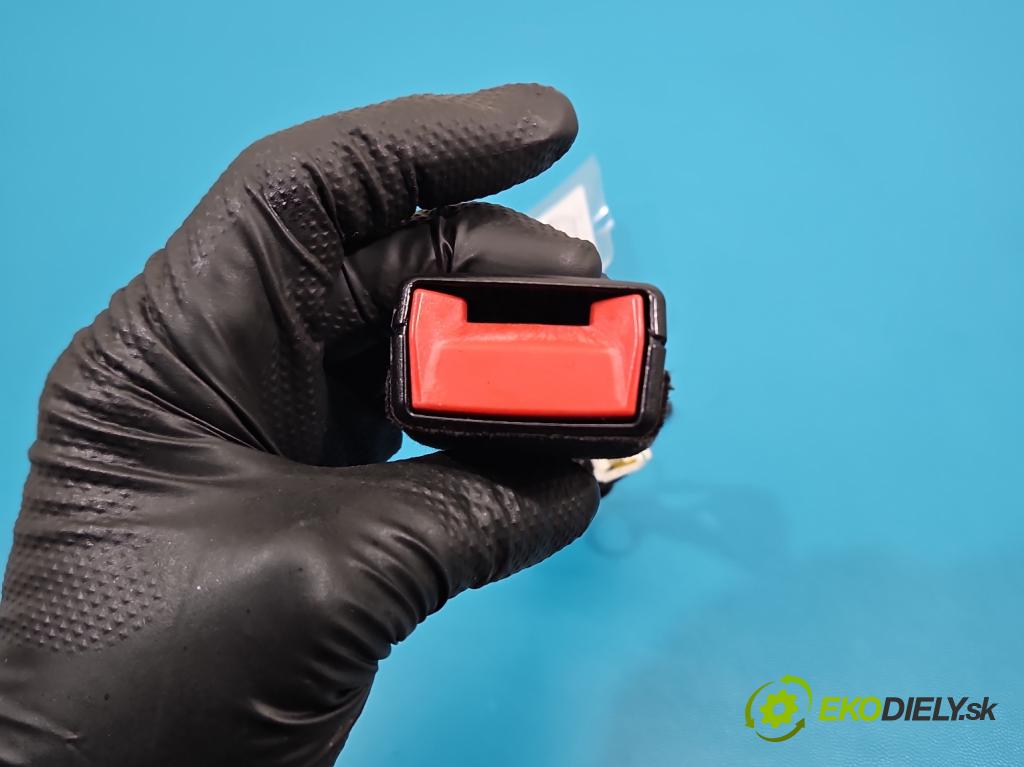 Citroen C4 Cactus 2014-2020 1.6 hdi 92 HP automatic 68 kW 1560 cm3 5- pas bezpečnosť: predné pravý 98009726XT