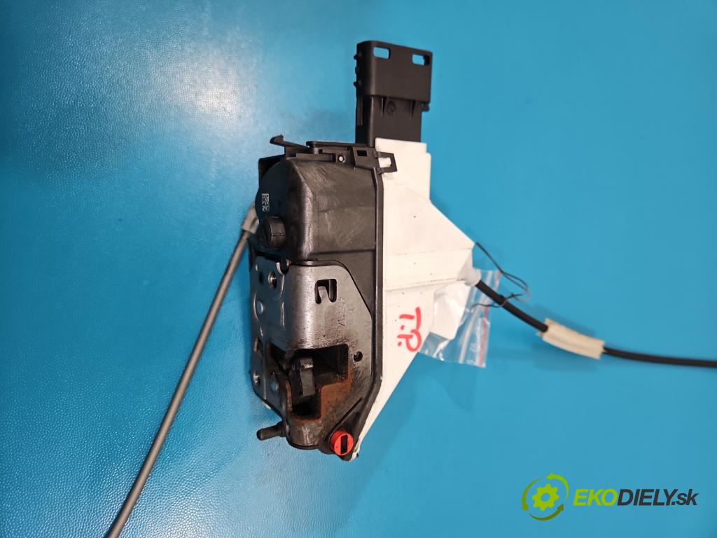 Citroen C4 Cactus 2014-2020 1.6 hdi 92 HP automatic 68 kW 1560 cm3 5- zámok zadné pravý 4105M2330I5