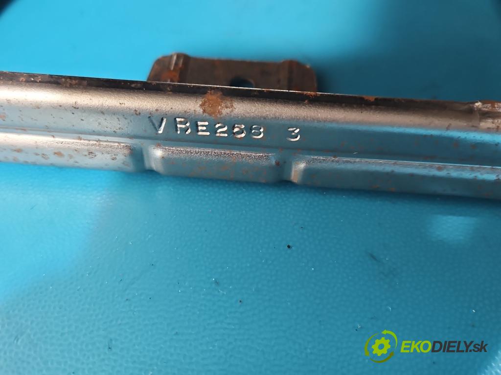 Bmw X6 E71 2007–2014 3.0d 306KM automatic 225 kW 2993 cm3 5- operadlo 5096203 (Lakťová opierka)