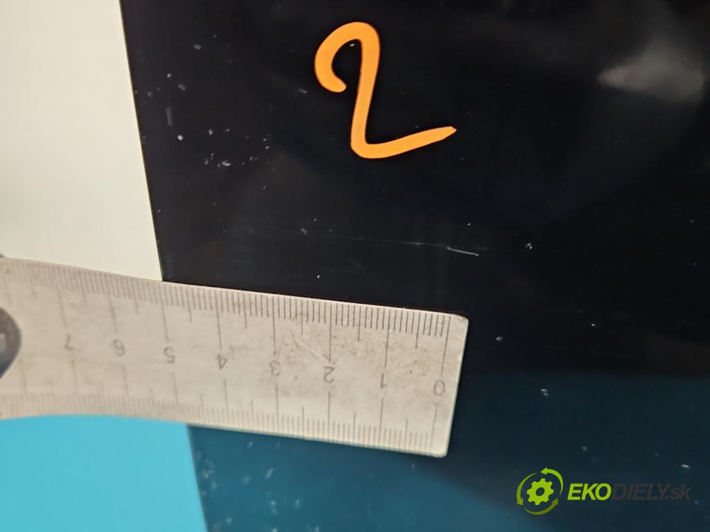 Citroen DS4 11-15 2.0 hdi 163 hp manual 120 kW 1997 cm3 5- dveře přední pravé  (Klika dveří ostatní)