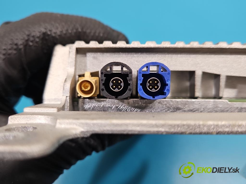 Bmw X6 E71 2007–2014 3.0d 306KM automatic 225 kW 2993 cm3 5- Zesilovač: 9248178-01 (Zosilňovač)