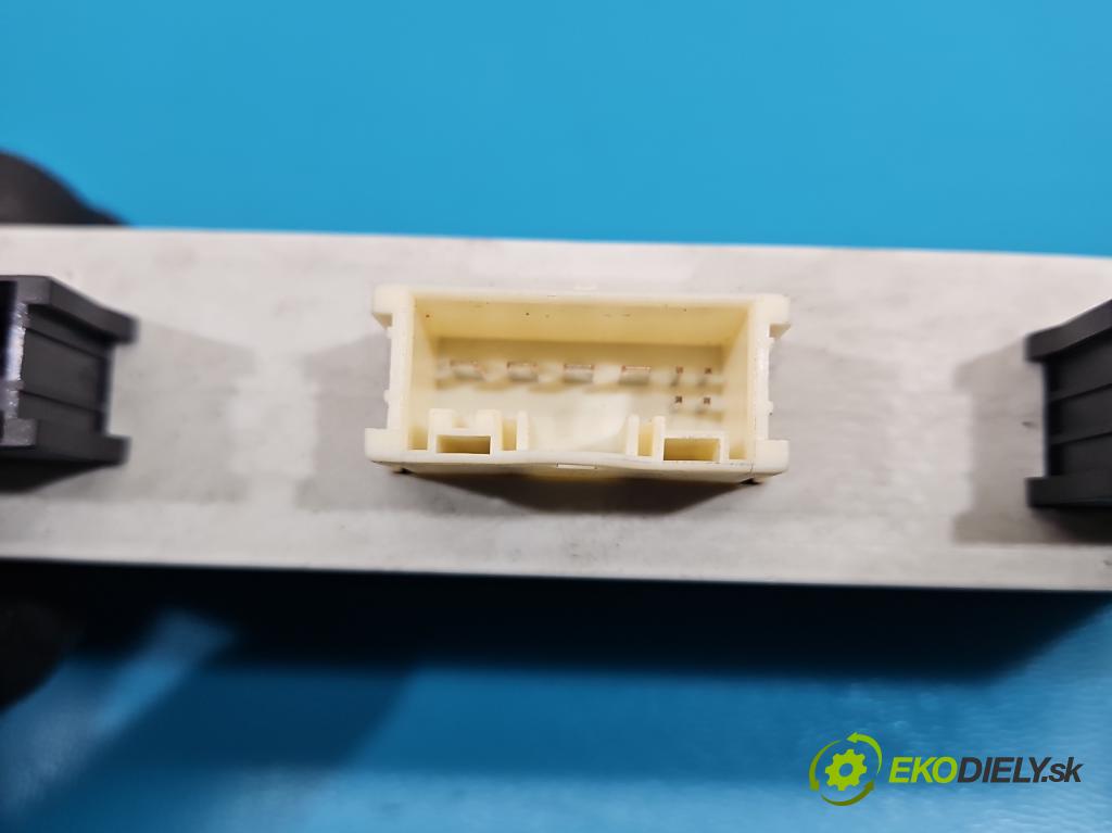 Bmw X6 E71 2007–2014 3.0d 306KM automatic 225 kW 2993 cm3 5- riadiaca jednotka ostatné 7230669