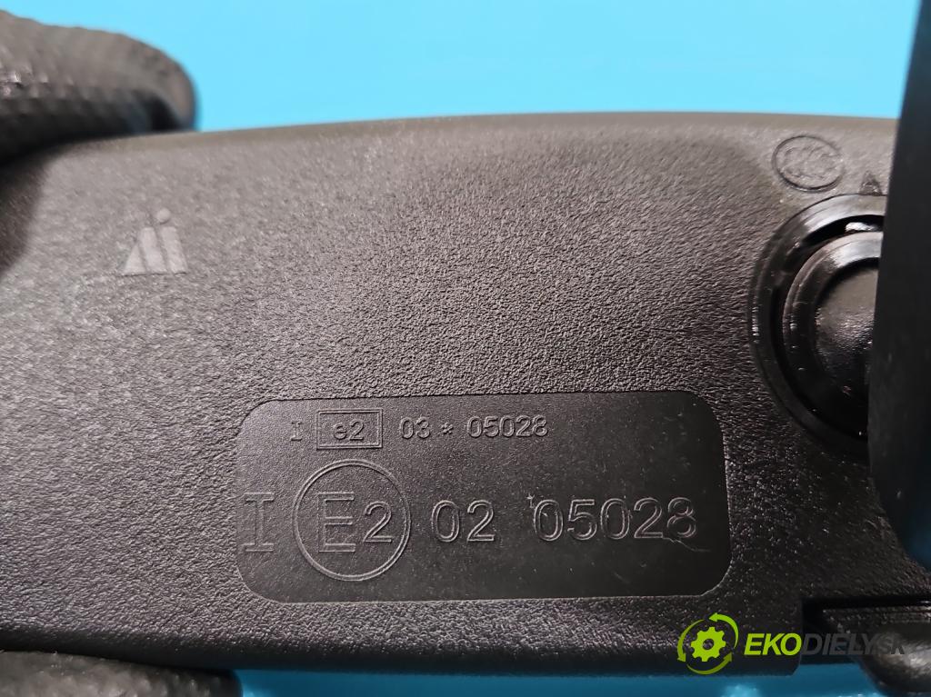 Citroen C4 Cactus 2014-2020 1.6 hdi 92 HP automatic 68 kW 1560 cm3 5- zrkadlo uvnitř:  (Spätné zrkadlo vnútorné)