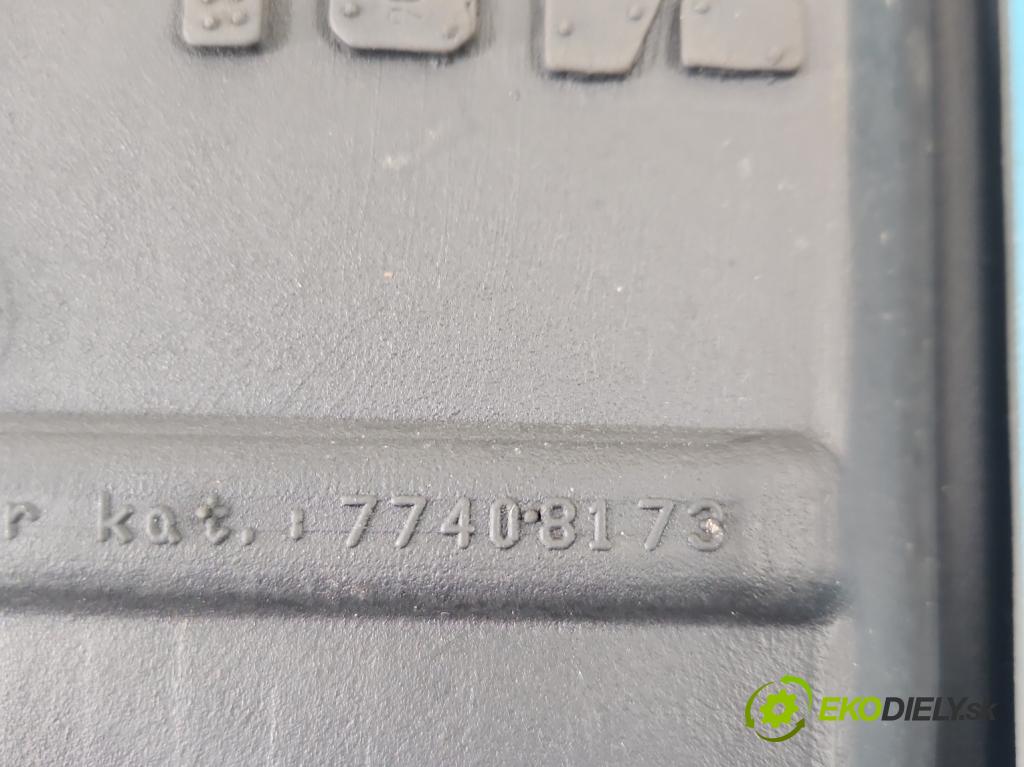 Citroen C4 Cactus 2014-2020 1.6 hdi 92 HP automatic 68 kW 1560 cm3 5- Koberce: 77408173