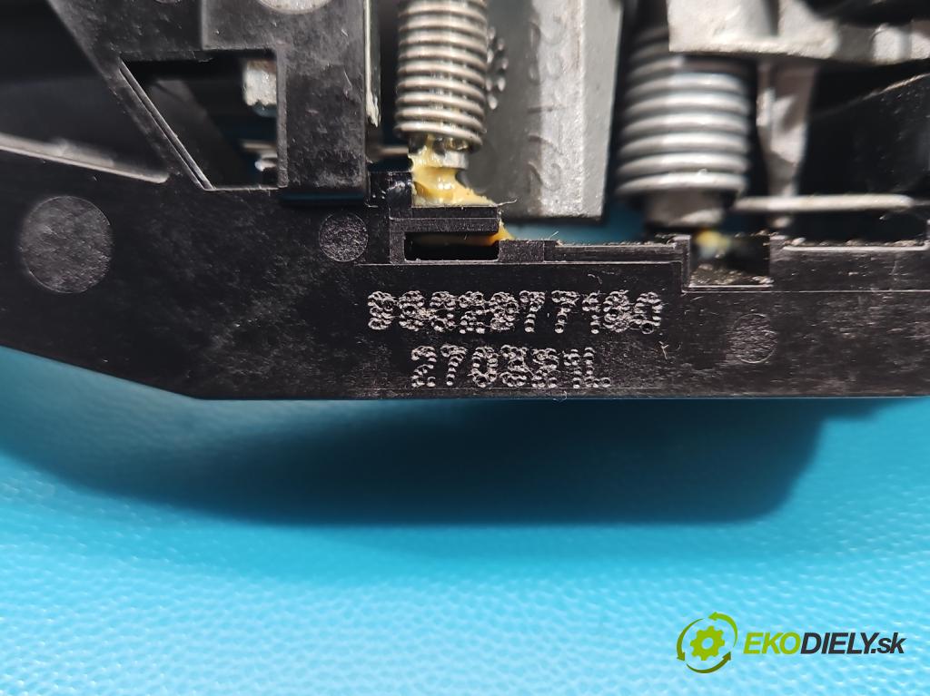 Peugeot 2008 II 2019- 1.2 12V 131 HP automatic 96 kW 1199 cm3 5- rukoväť predné pravé mimo: 9802977180 (Kľučka dverí ostatné)
