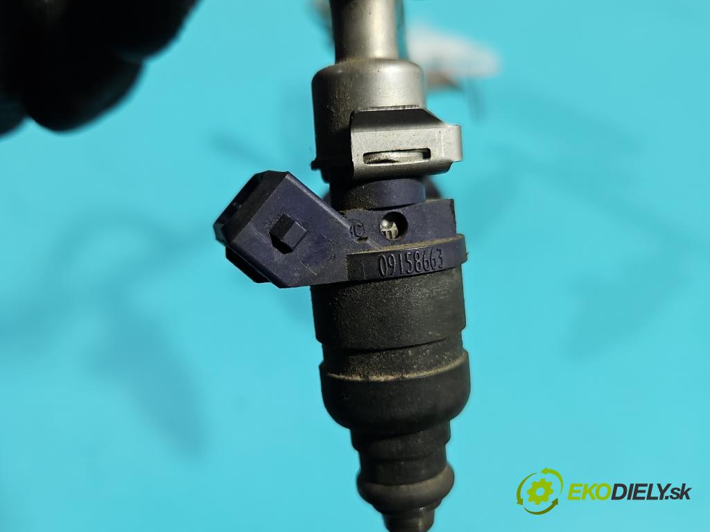 Opel Meriva A 2002-2010 1.8 16V 125 HP manual 92 kW 1796 cm3 5- vstrek 09158663 (Vstrekovač paliva)