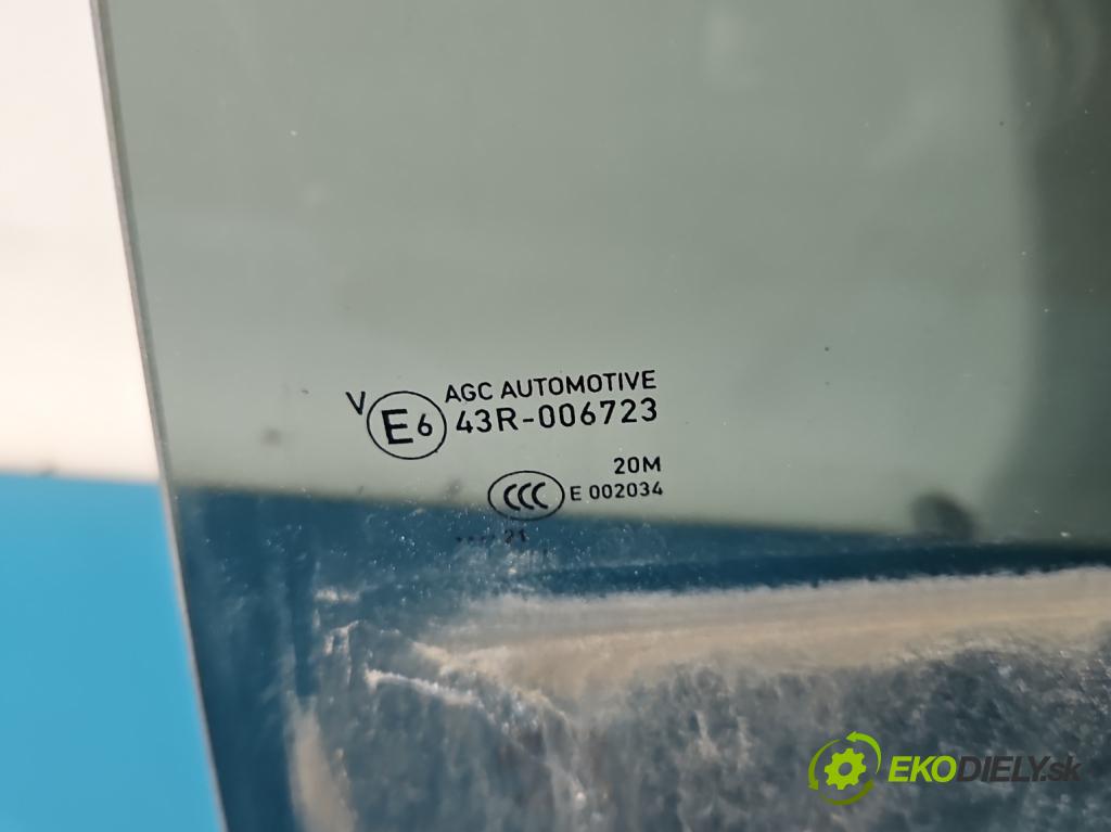 Peugeot 2008 II 2019- 1.2 12V 131 HP automatic 96 kW 1199 cm3 5- sklo dvere zadné ľavé
