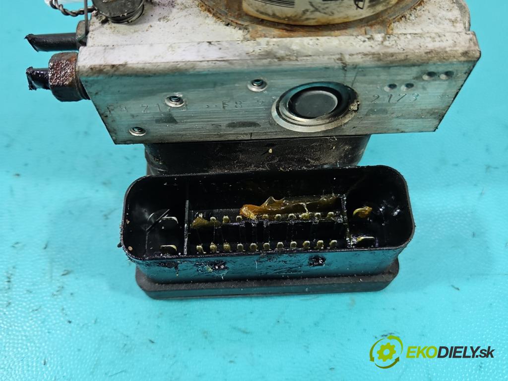 Peugeot 207 1.6 hdi 90 HP manual 66 kW 1560 cm3 5- čerpadlo abs 9662298480 (Pumpa ABS)