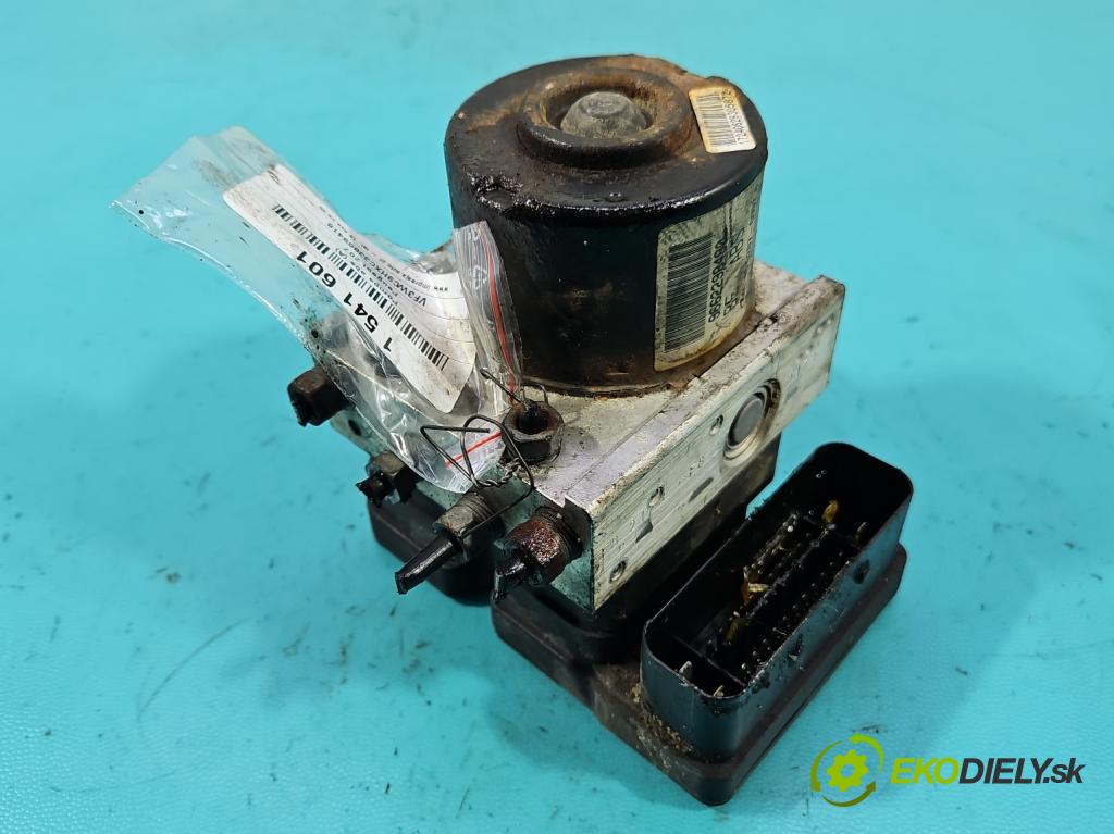 Peugeot 207 1.6 hdi 90 HP manual 66 kW 1560 cm3 5- čerpadlo abs 9662298480 (Pumpa ABS)