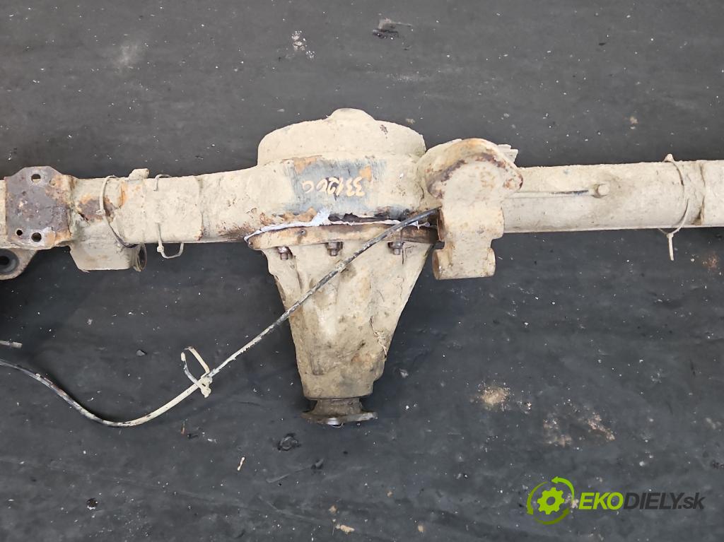 Land rover Discovery I 1989-1998 2.5 TD 113 HP manual 83 kW 2497 cm3 3- Most: zadní: