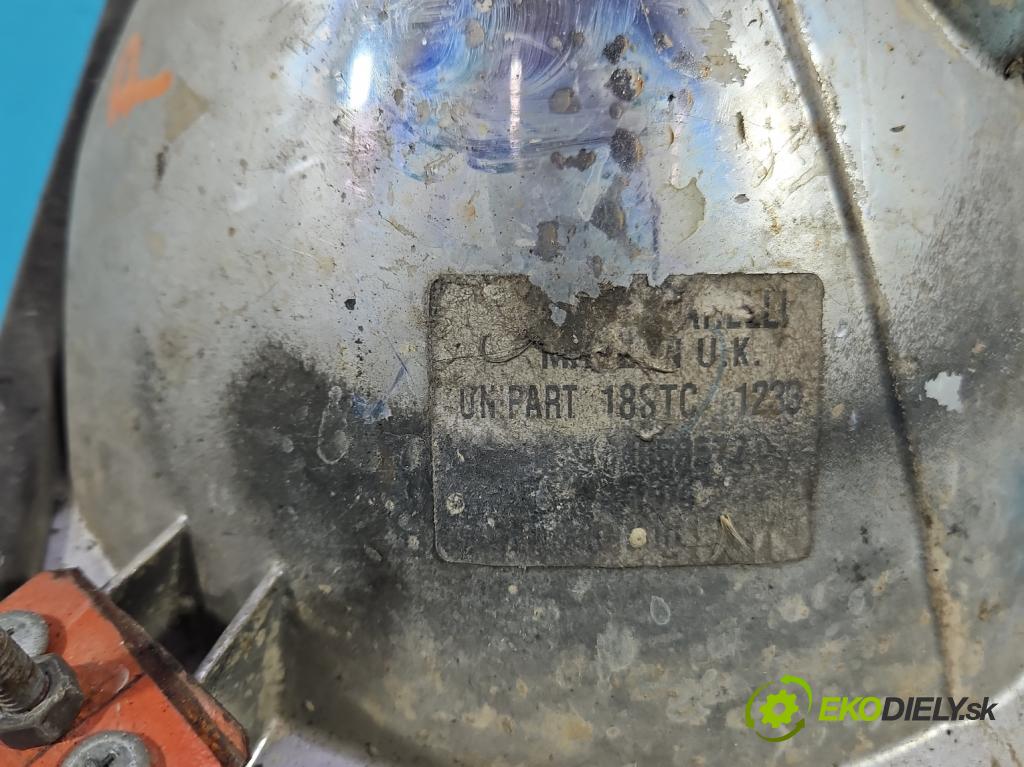 Land rover Discovery I 1989-1998 2.5 TD 113 HP manual 83 kW 2497 cm3 3- Reflektor: pravý  (Svetlo predné pravé)