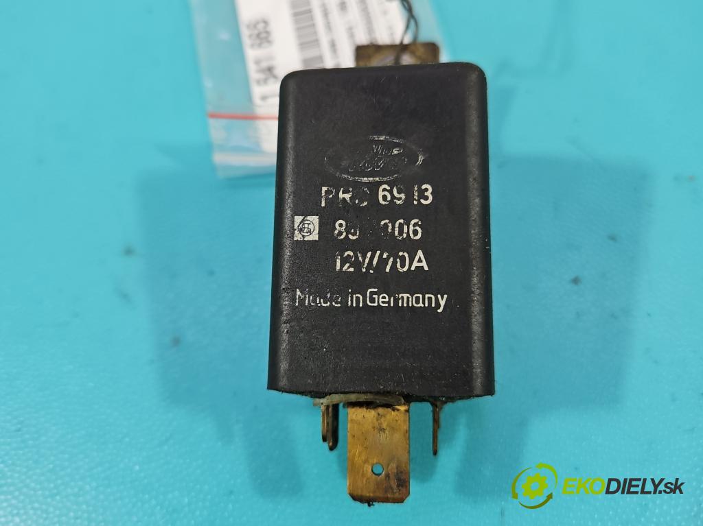 Land rover Discovery I 1989-1998 2.5 TD 113 HP manual 83 kW 2497 cm3 3- Relé: svíčky: zařicích:  (Relé)