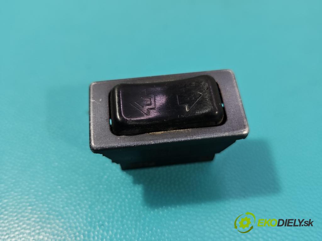 Land rover Discovery I 1989-1998 2.5 TD 113 HP manual 83 kW 2497 cm3 3- prepínač okien spätných zrkadiel