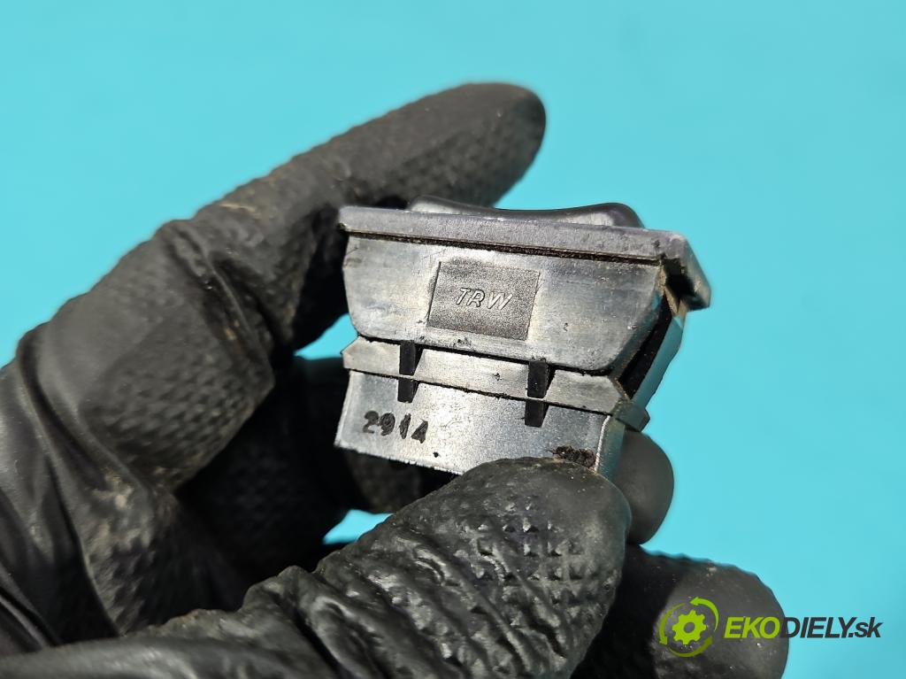 Land rover Discovery I 1989-1998 2.5 TD 113 HP manual 83 kW 2497 cm3 3- prepínač okien spätných zrkadiel