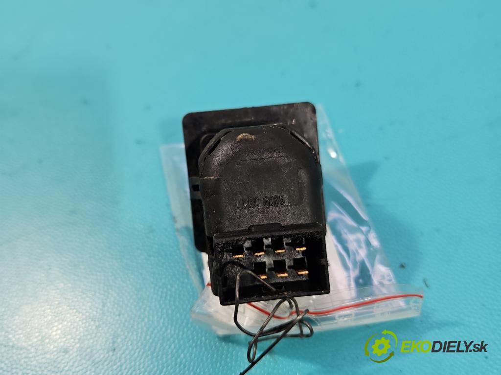 Land rover Discovery I 1989-1998 2.5 TD 113 HP manual 83 kW 2497 cm3 3- prepínač okien spätných zrkadiel