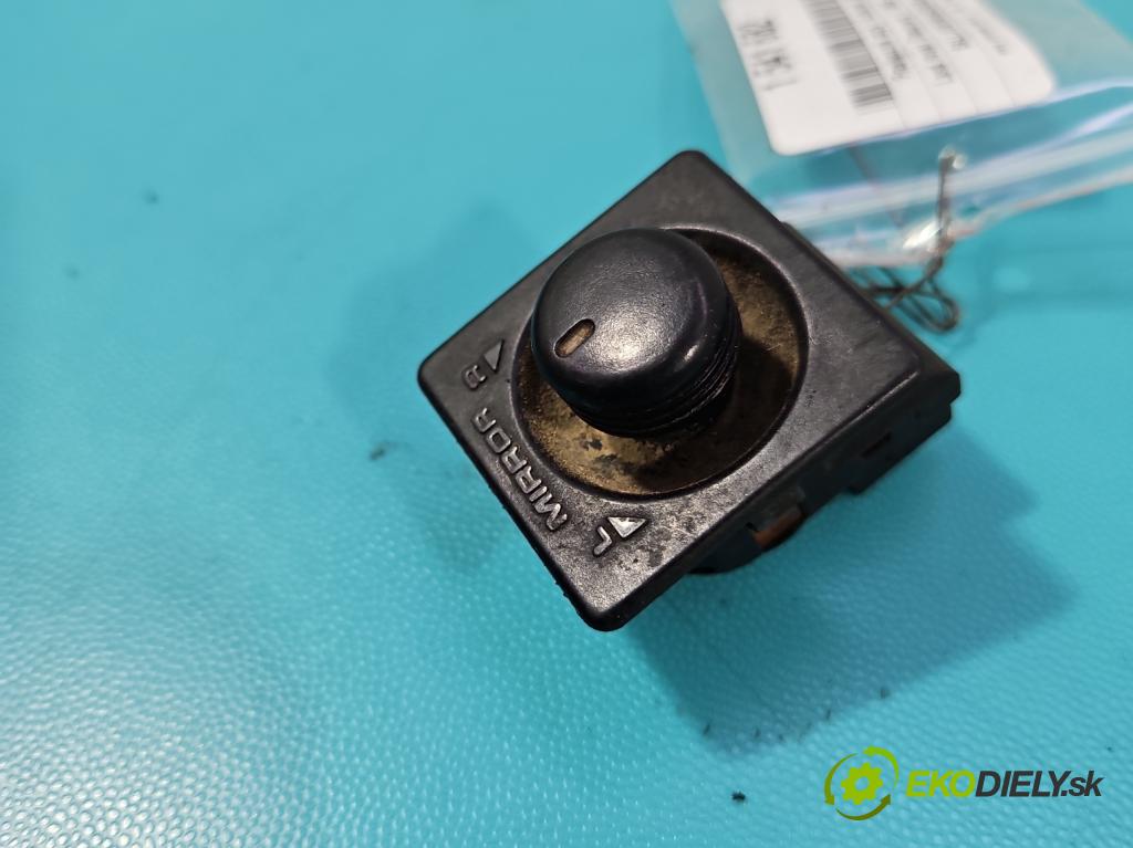 Land rover Discovery I 1989-1998 2.5 TD 113 HP manual 83 kW 2497 cm3 3- prepínač okien spätných zrkadiel