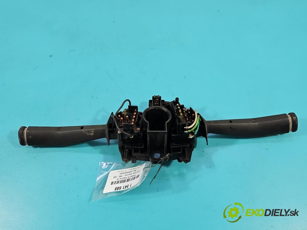 Land rover Discovery I 1989-1998 2.5 TD 113 HP manual 83 kW 2497 cm3 3- prepínač komplex:  (Prepínacie páčky pod volantom)