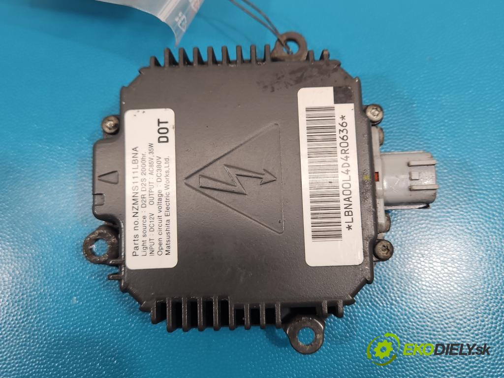 Nissan Murano Z50 2003-2008 3.5 V6 234KM automatic 172 kW 3498 cm3 5- střídač: xenon NZMNS111LBNA (Riadiaca jednotka xenónu)