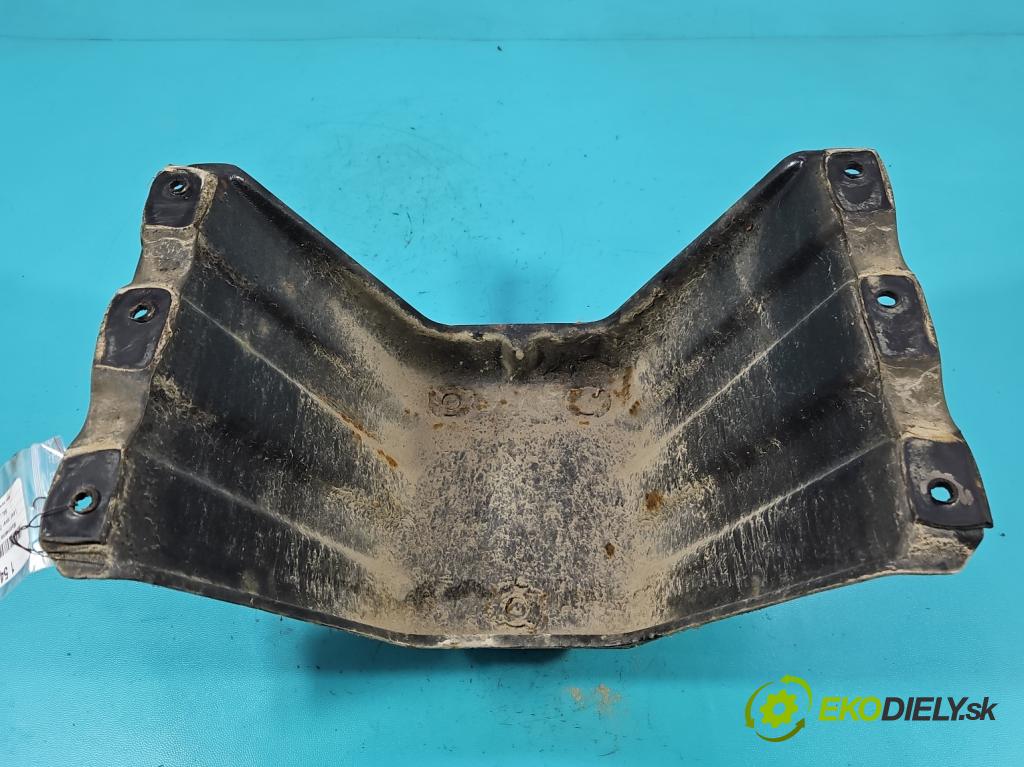 Land rover Discovery I 1989-1998 2.5 TD 113 HP manual 83 kW 2497 cm3 3- Upevnenie: kolesa ozubeného