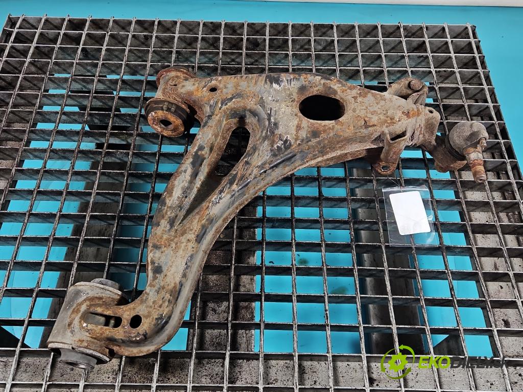 Mercedes C W202 1993-2001 1.8 122 HP manual 90 kW 1799 cm3 4- predné ľavý  (Kľučka dverí ostatné)