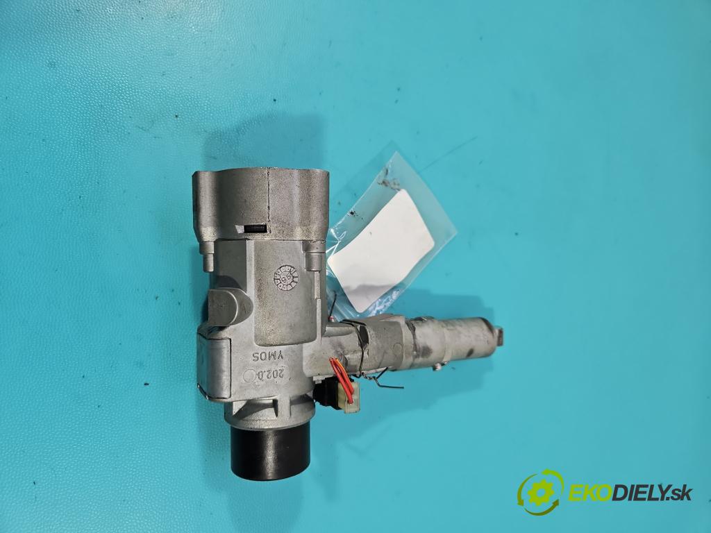 Mercedes C W202 1993-2001 1.8 122 HP manual 90 kW 1799 cm3 4- Spínačka  (Spínacia skrinka)