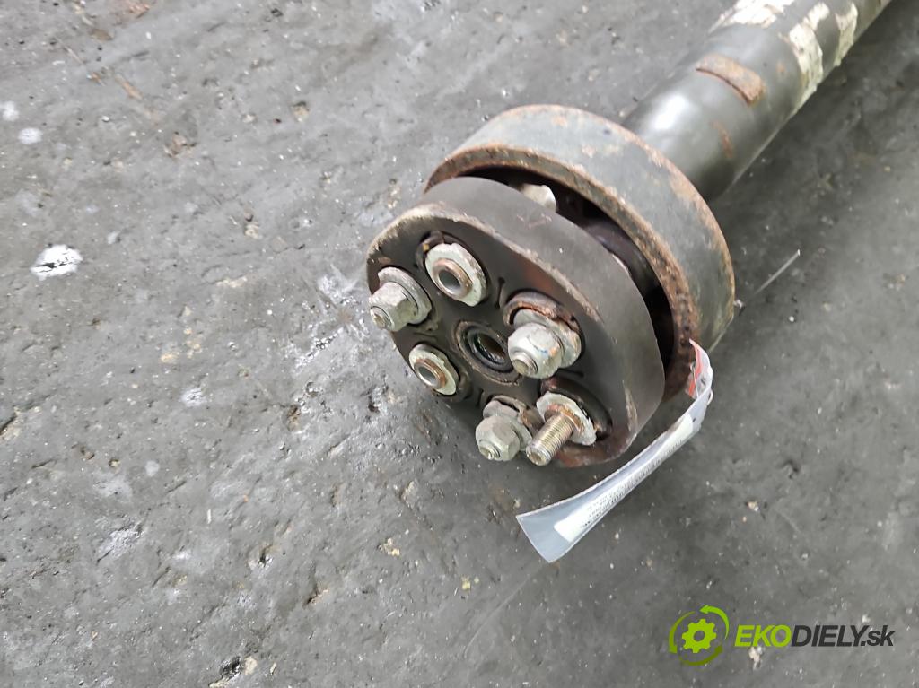 Mercedes C W202 1993-2001 1.8 122 HP manual 90 kW 1799 cm3 4- Hřídel: zadné  (Kardaňový hriadeľ)