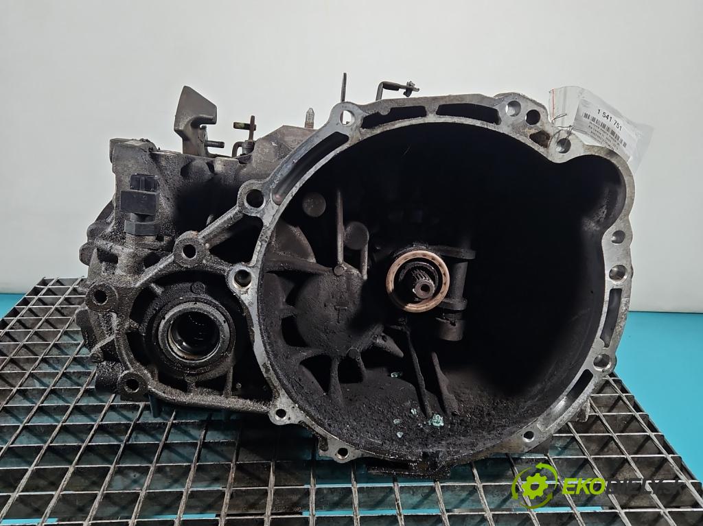 Kia Carens III  2006-2013 2.0 16V 144 HP manual 106 kW 1998 cm3 5- prevodovka stupeň,rýchlosť manual L7