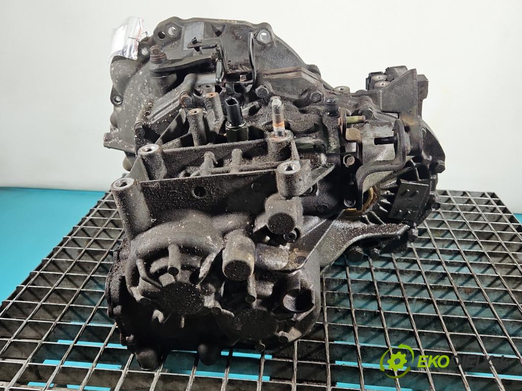 Kia Carens III  2006-2013 2.0 16V 144 HP manual 106 kW 1998 cm3 5- prevodovka stupeň,rýchlosť manual L7