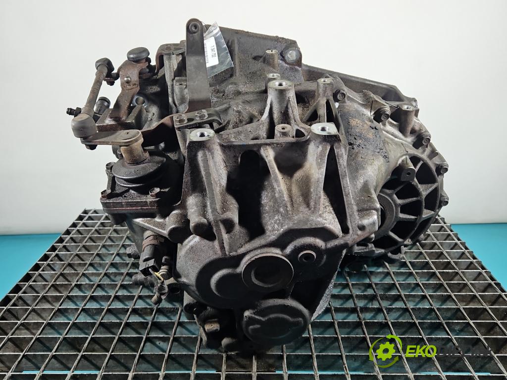 Dodge Caliber 2.0 CRD 140 HP manual 103 kW 1968 cm3 5- prevodovka stupeň,rýchlosť manual