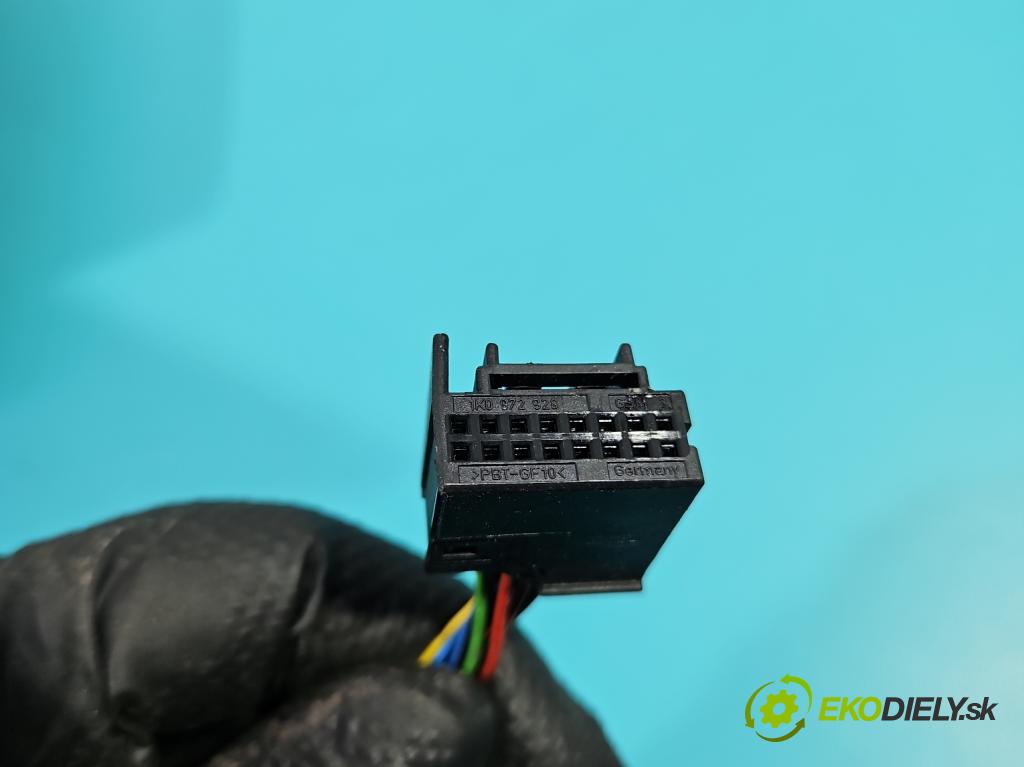 Vw Passat B6 2005-2010 2.0 tdi 140 HP automatic 103 kW 1968 cm3 4- zrkadlo ľavé  (Kľučka dverí ostatné)